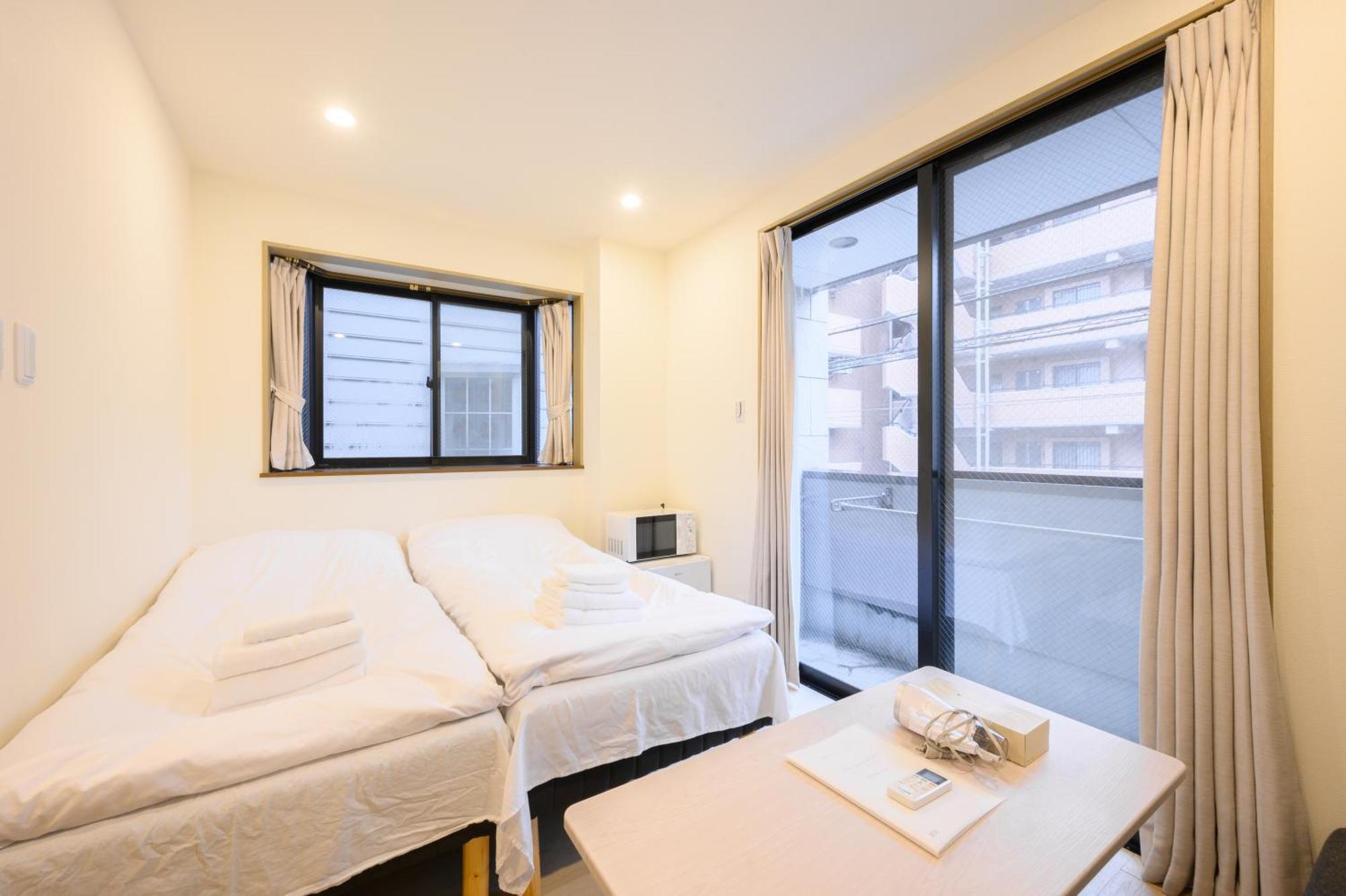 Oku Apartment Tokyo Exterior photo