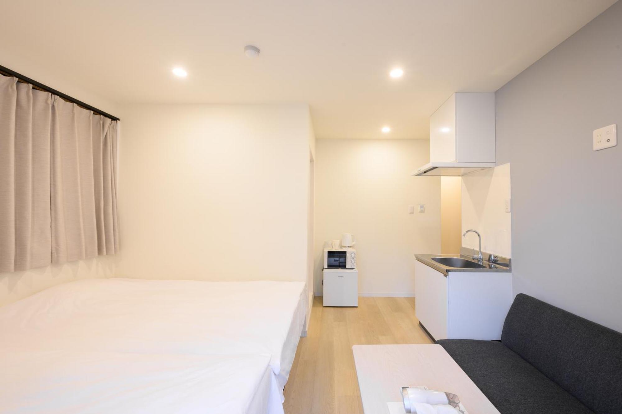 Oku Apartment Tokyo Exterior photo